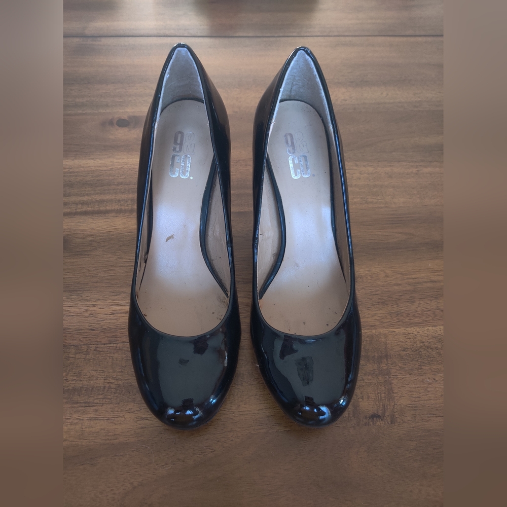 Elegant Black Patent Leather Pumps